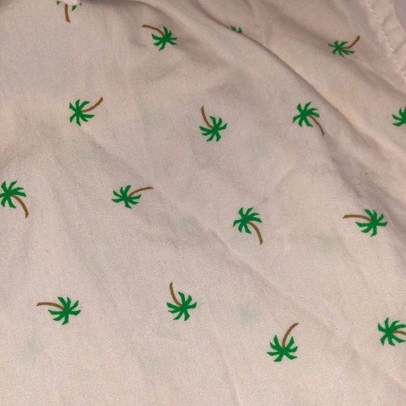 Palm Tree white Button-Down - Picture 2 of 3
